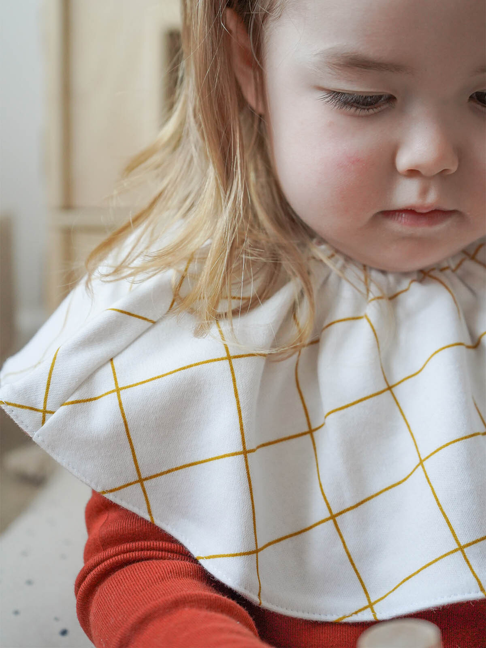 Двусторонний нагрудник Mjölk Клетка