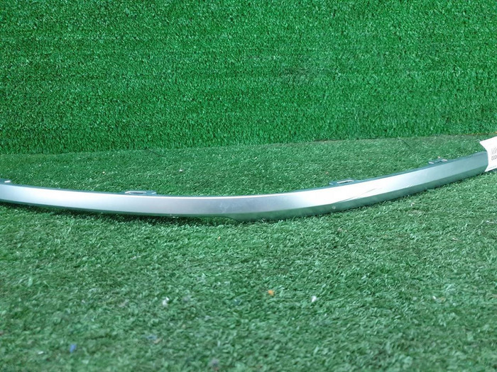 Молдинг заднего бампера правый VW Passat B8 (2014-2020)