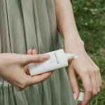 Крем солнцезащитный Skin1004 Madagascar Centella Tea-Trica Soothing Sun Milk SPF50+ 50 МЛ