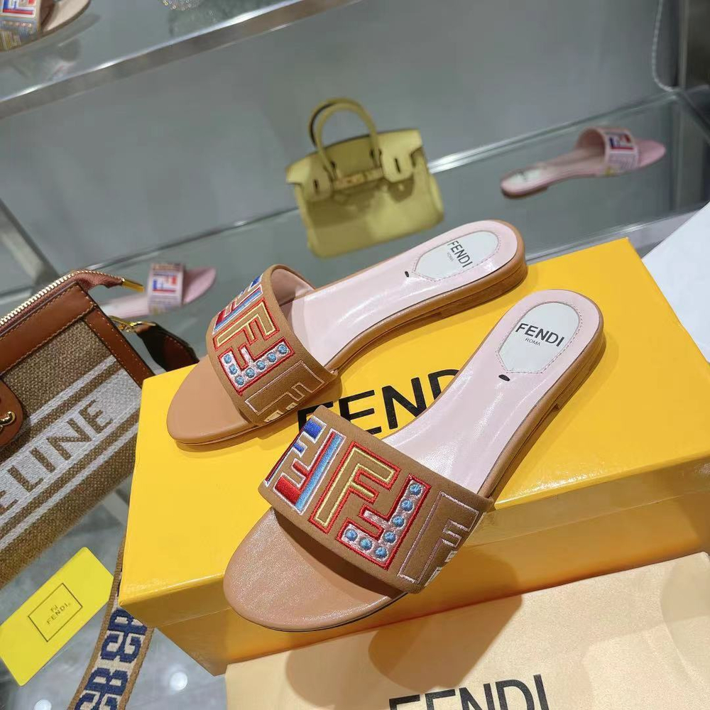 Fendi Signature Slides