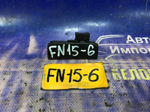 Бардачок пассажирский NISSAN PULSAR 2000