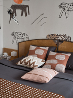 Простыня на резинке из премиального сатина темно-серого цвета из коллекции essential, 180х200х30 см