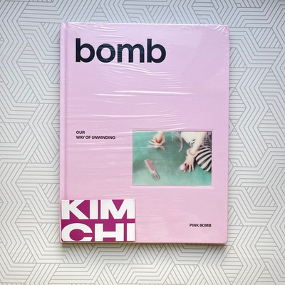 Альбом ILLIT - bomb (Pink Bomb ver.)