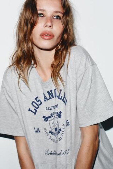 ZARA ФУТБОЛКА В СТИЛЕ ПРЕППИ С ВОЛАНАМИ, СЕРЫЙ МЕЛАНЖ