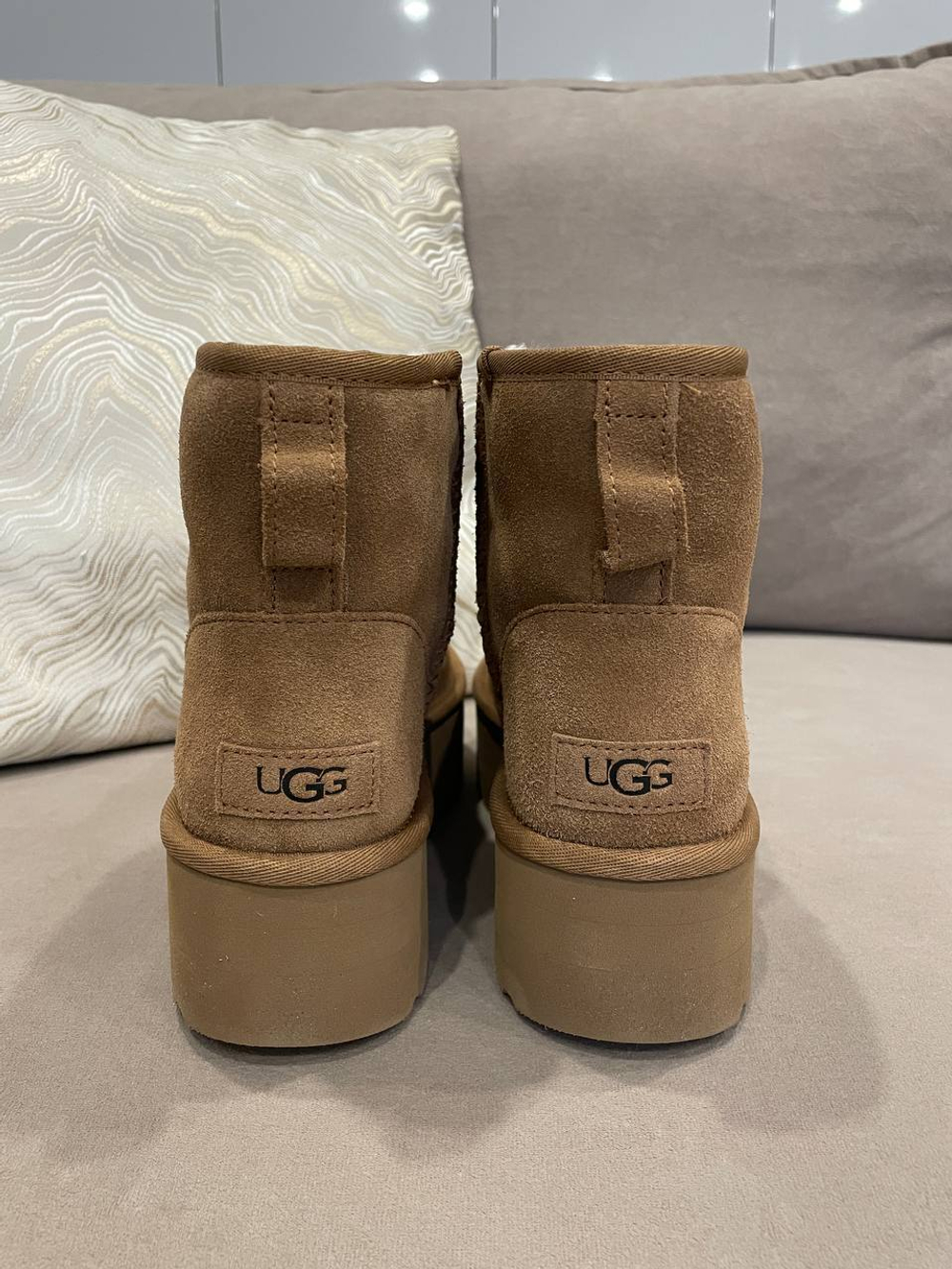 Ботинки UGG