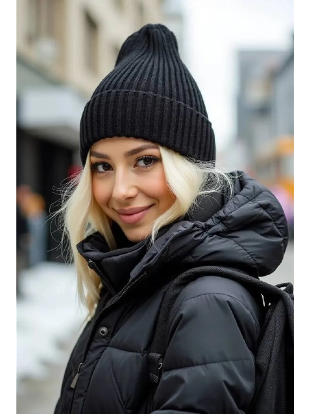 шапка вязаная теплая зимняя с отворотом стильная