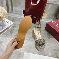 Gucci Horsebit Flatform Sandal