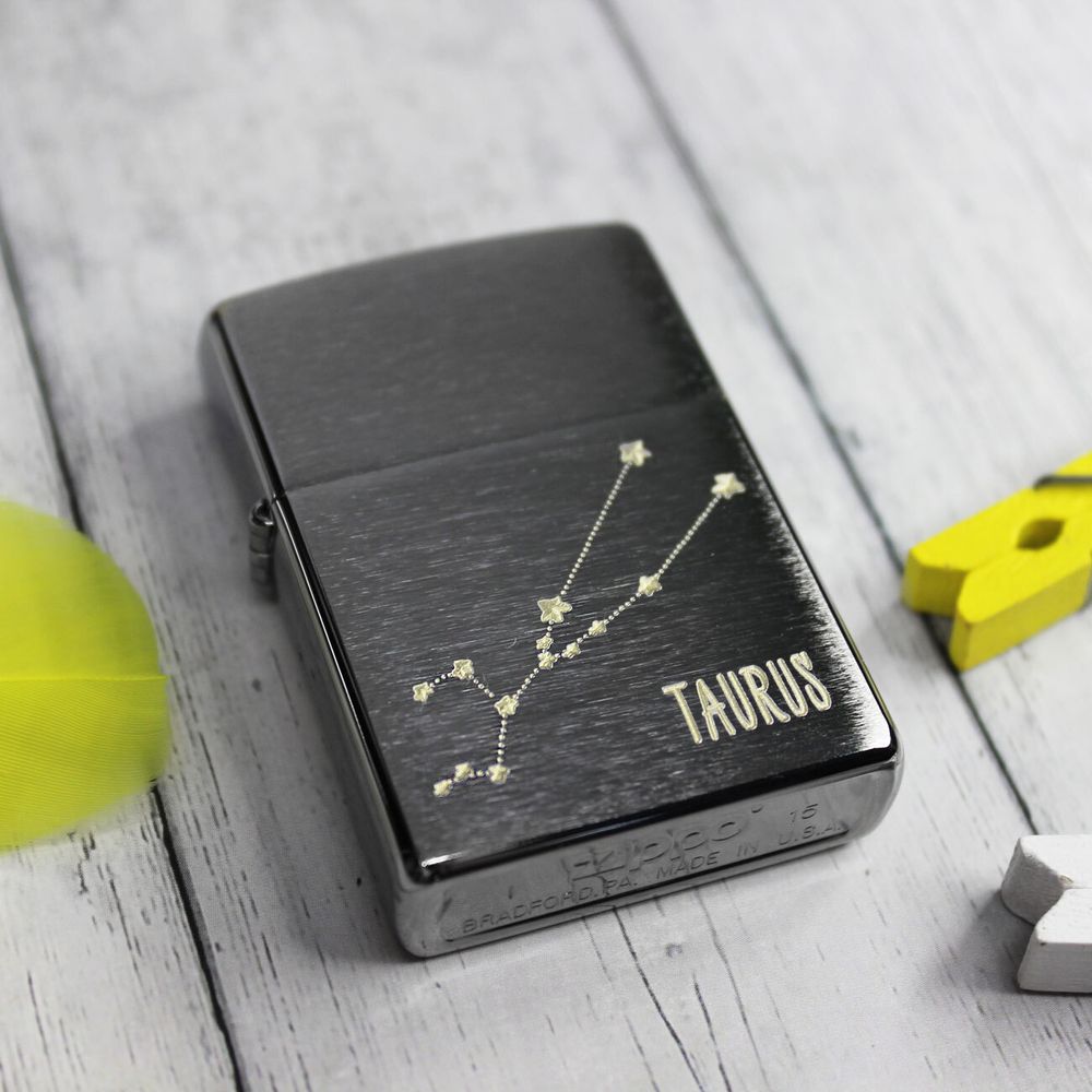 Оригинальная зажигалка zippo с гравировкой созвездия и текста на заказ