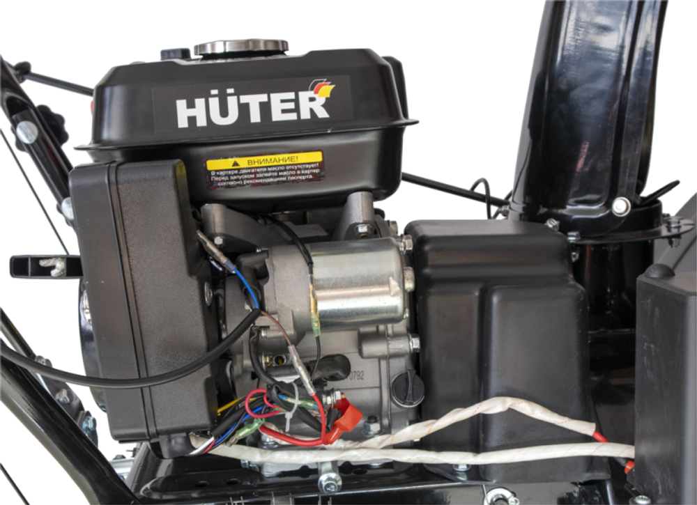 Снегоуборщик бензиновый Huter SGC-5500B