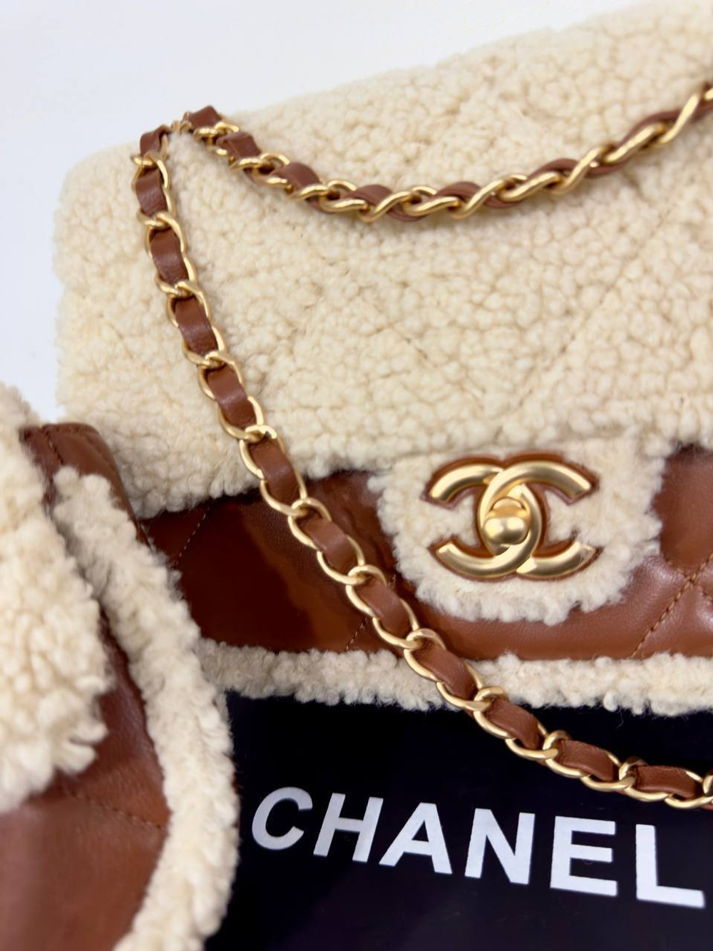 Сумка CHANEL