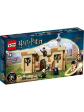 Конструктор 76395 Harry Potter Хогвартс: первый урок полётов
