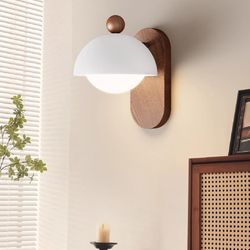 Бра LIVNY B White