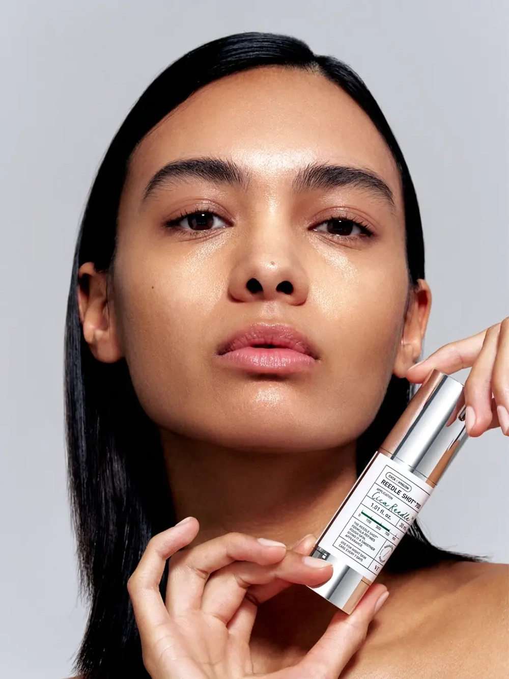 VT Cosmetics Ночная бустер-сыворотка с микроиглами Cica Reedle Shot 700 30 мл