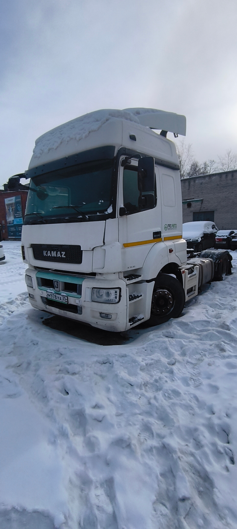 КамАЗ 5490 4x2 Седельный тягач 5490-014-87 (S5) (Дизельный, 12,0 л, 401 л.с., АТ)