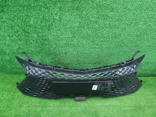 Решетка радиатора Geely Coolray (2023-н.в.)