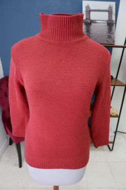 Джемпер Flower повседневный 44 размер