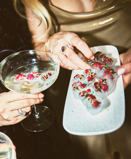 Блюдо фарфоровое MATTE Белое 28 х 10