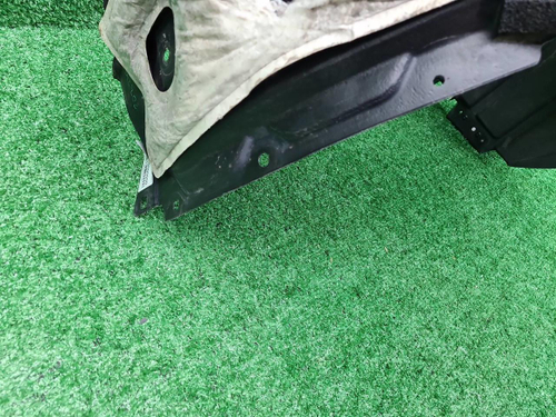 Подкрылок передний правый Land Cruiser 200 (15-21)