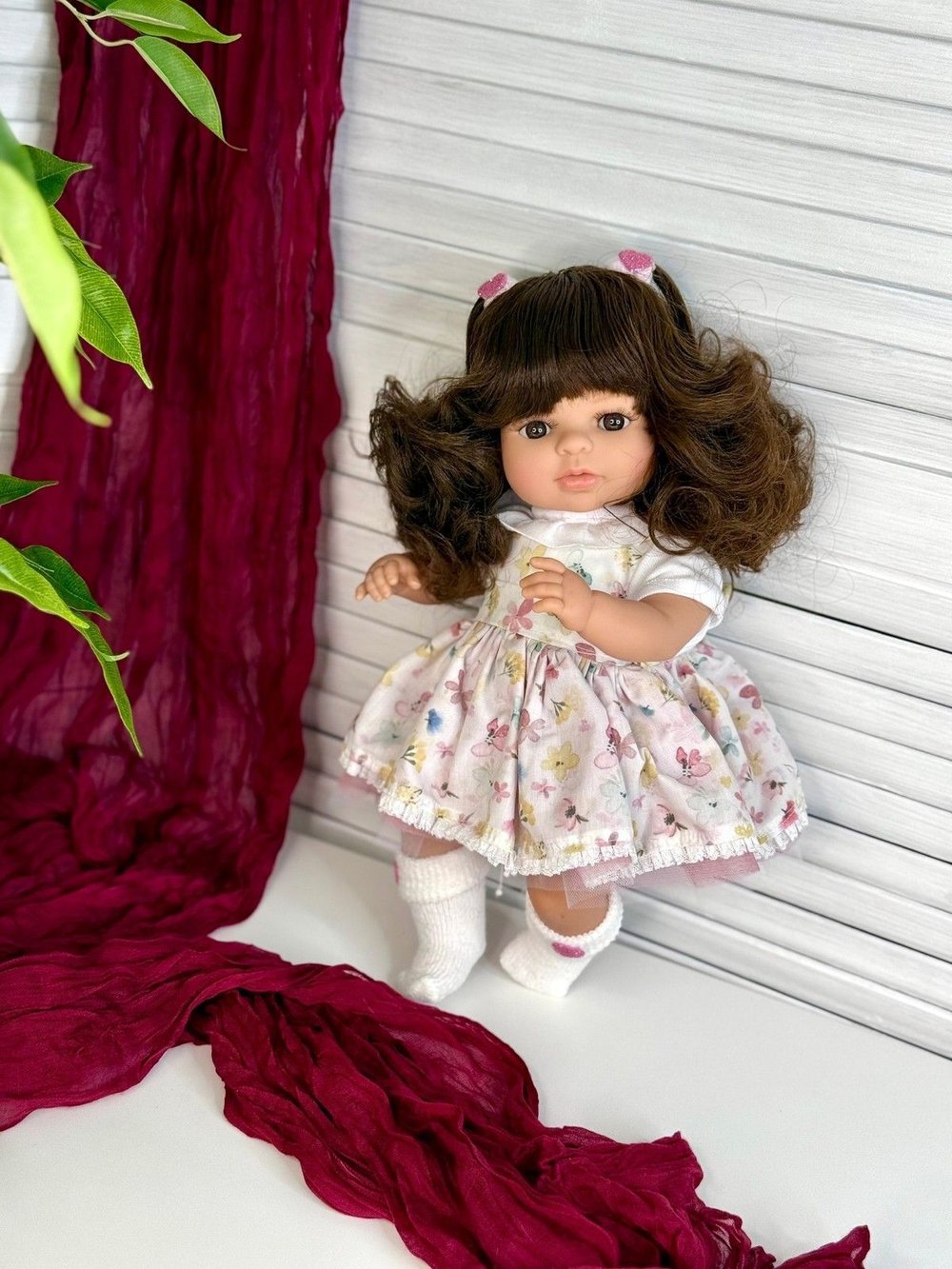 Кукла BERJUAN мягконабивная 40см Laura (1077)