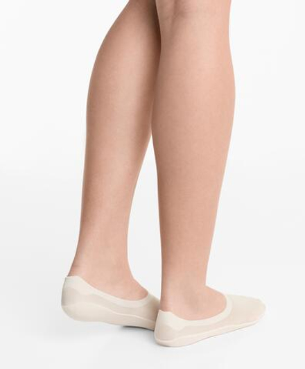 OYSHO Набор из двух пар невидимых носков в рубчик с микрофиброй, экрю