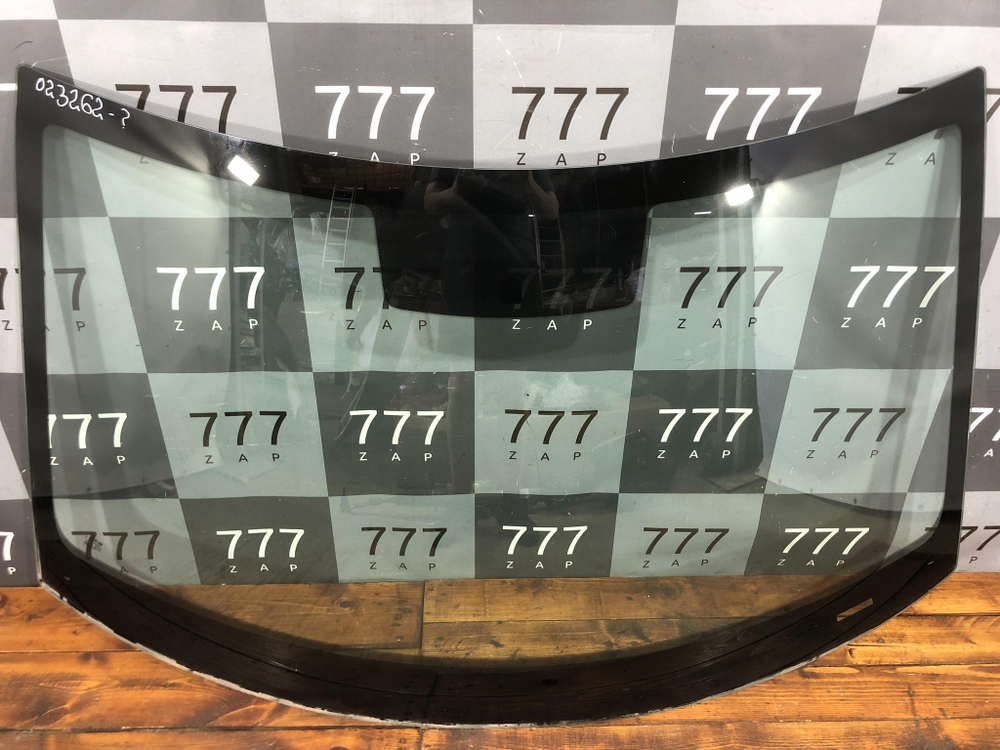 Стекло лобовое Kia Soul 3 (SK3) 19-нв Б/У Оригинал 6110K0010