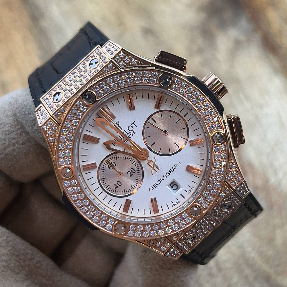 Часы Hublot