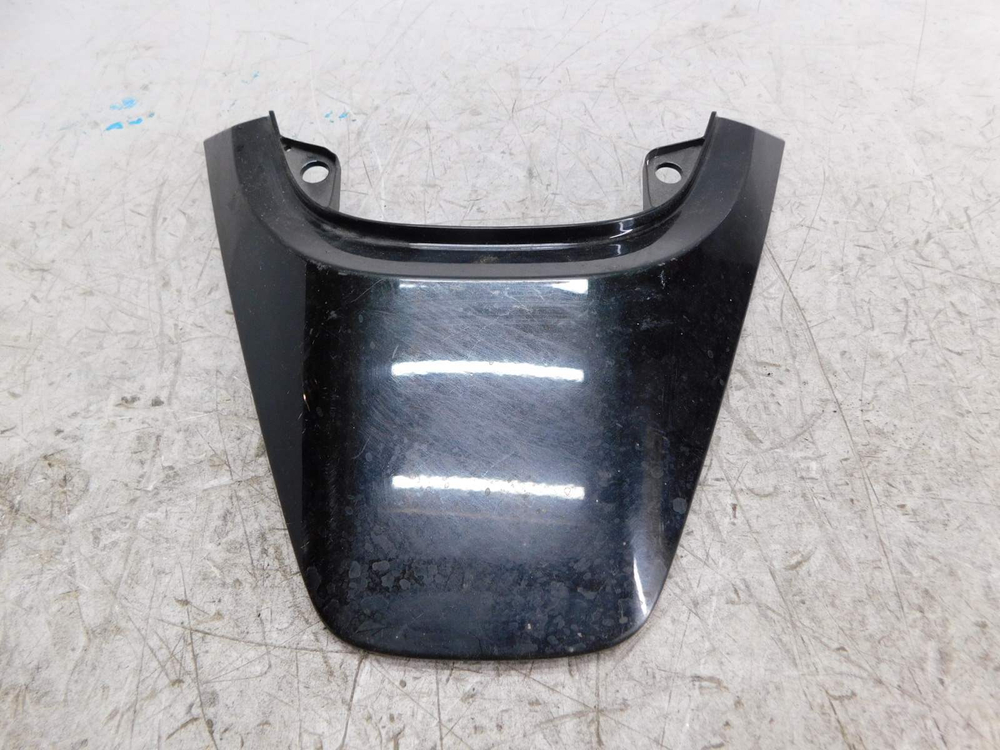Пластик задний Honda VFR800 77215-MJM-D000