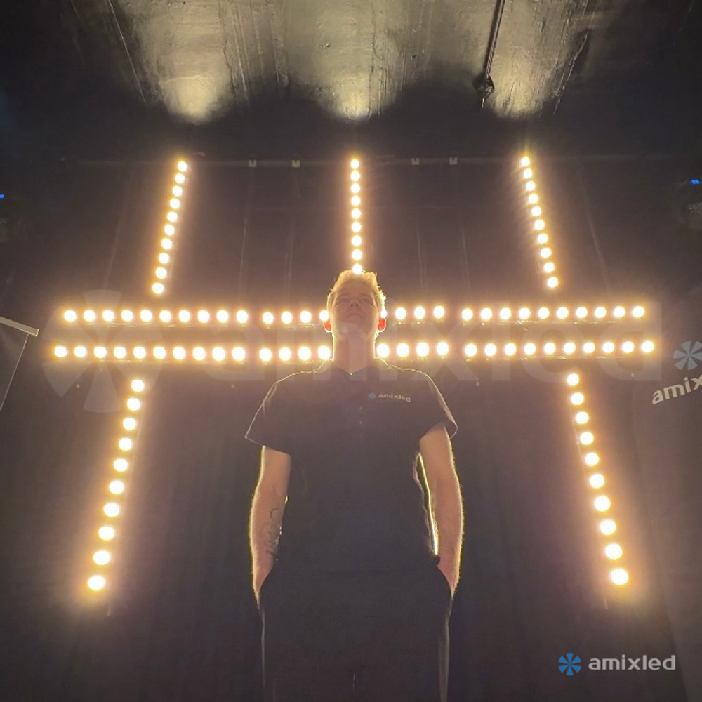 Световой прибор Amixled SUNSTRIP ACTIVE 10x50w