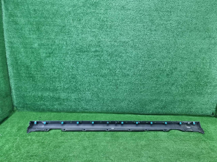 Накладка порога правая Omoda S5 (2022-н.в.)