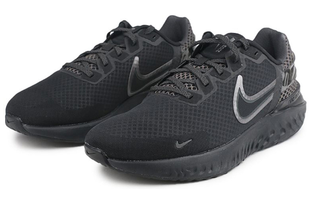 Кроссовки Nike Legend React 2