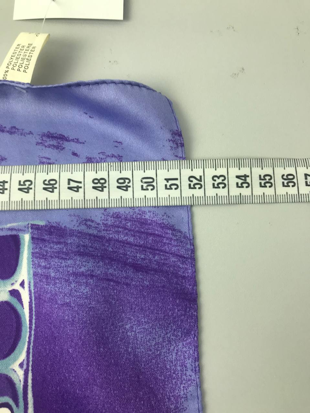 Платок фиолетово-белый