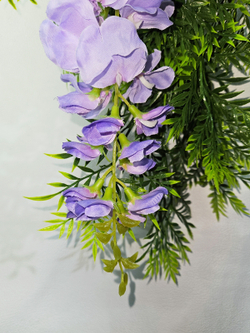 Искусственные цветы Акация сиреневая подвесная в настенном кашпо