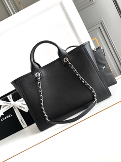 Chanel Shopping Bag 32 cm