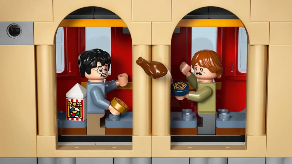 Конструктор LEGO Harry Potter 76450 Хогвартс Экспресс: книжный уголок