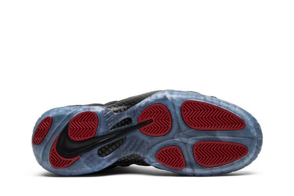 Nike foamposite fleece deals