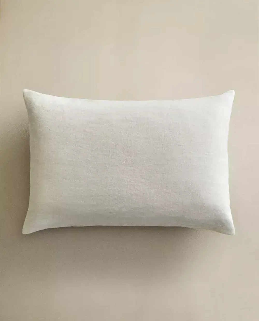 ZARA HOME ЛЬНЯНАЯ НАВОЛОЧКА ДЛЯ ДЕКОРАТИВНОЙ ПОДУШКИ, ЖЕЛТОВАТО-БЕЛЫЙ