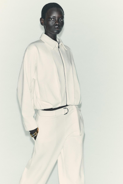 ZARA БОМБЕР ИЗ МЯГКОЙ ТКАНИ СО СКЛАДКАМИ, ЭКРЮ