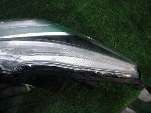 Битая Фара правая Subaru Outback 5 (2014-2018) LED