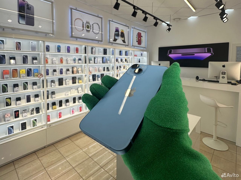 iPhone 14 128 ГБ б/у