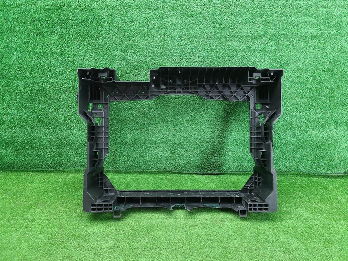 Телевизор Hongqi HS5 (2019-н.в.)