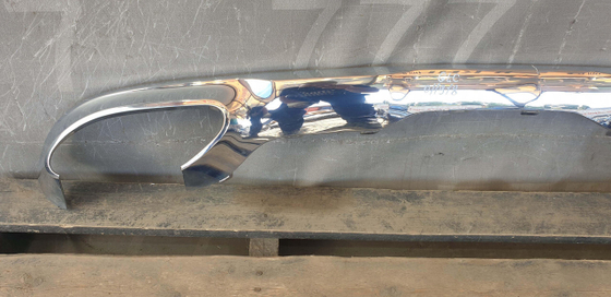 Накладка юбки заднего бампера Mercedes GLC (X253) 15-19 Б/У Оригинал A2538852325