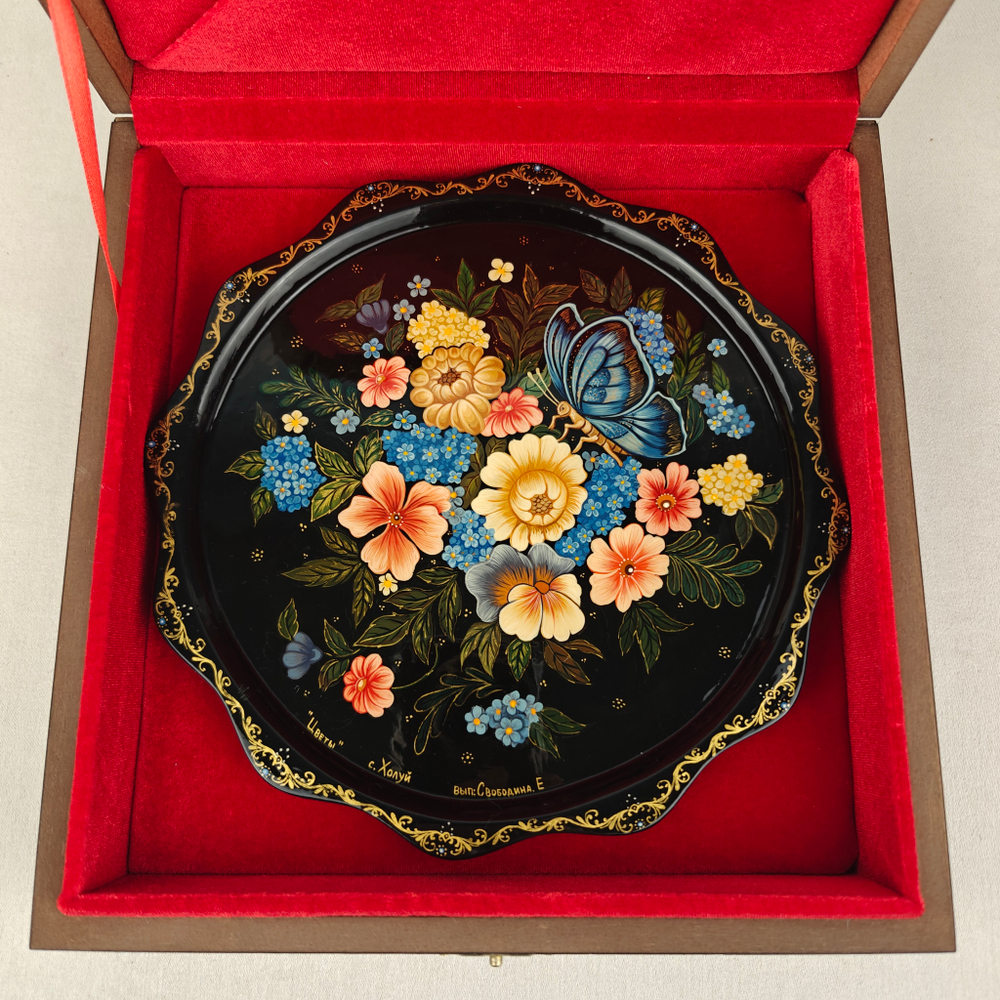 Коллекционная тарелка "Цветы" с росписью (лаковая миниатюра Холуй)