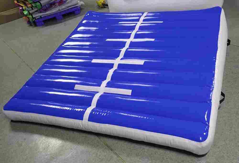 Надувной гимнастический мат-коврик «Старт» для занятий 2×2×0,4 м, тёмно-синий