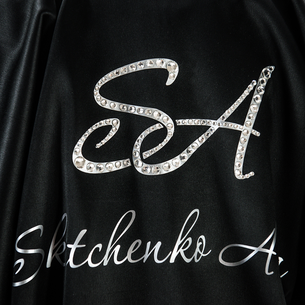 халат с инициалами