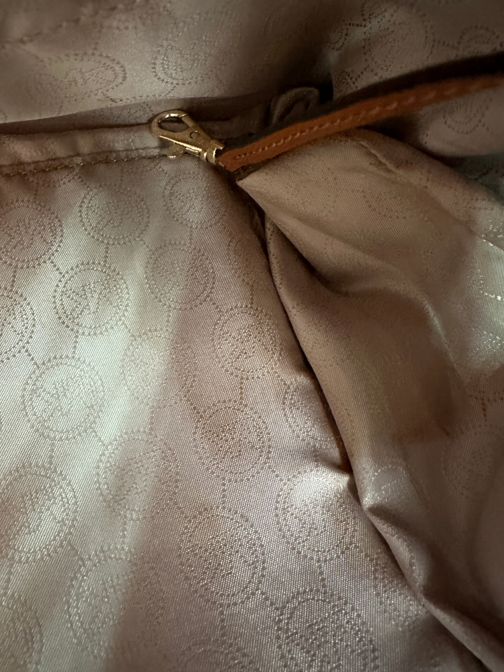 Рюкзак Michael Kors