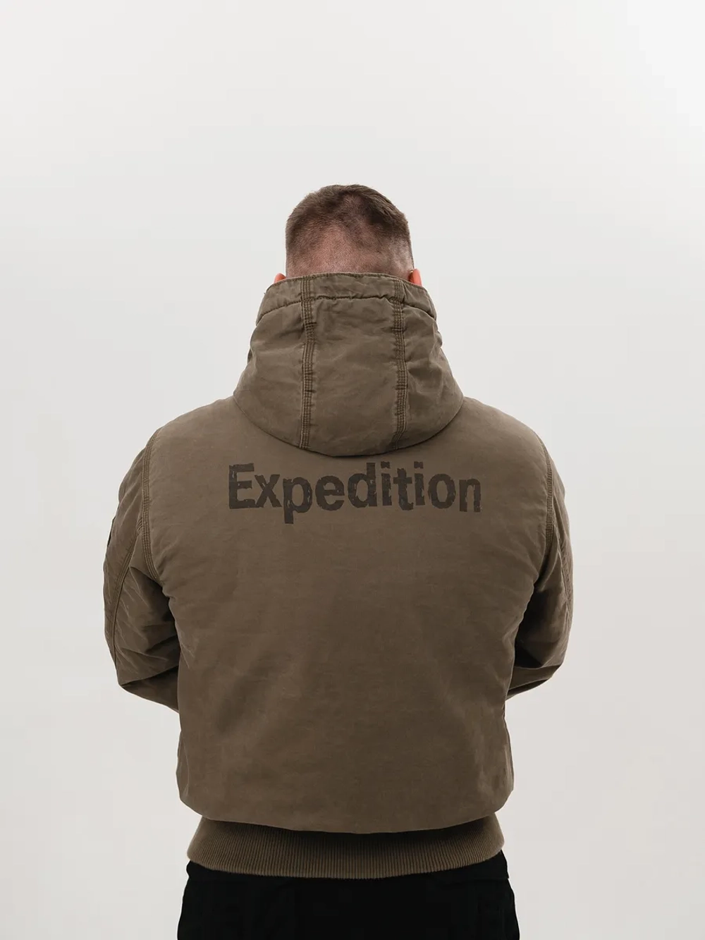 Куртка демисезонная милитари короткая