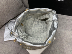 Chanel 22 Small Handbag 37 cm