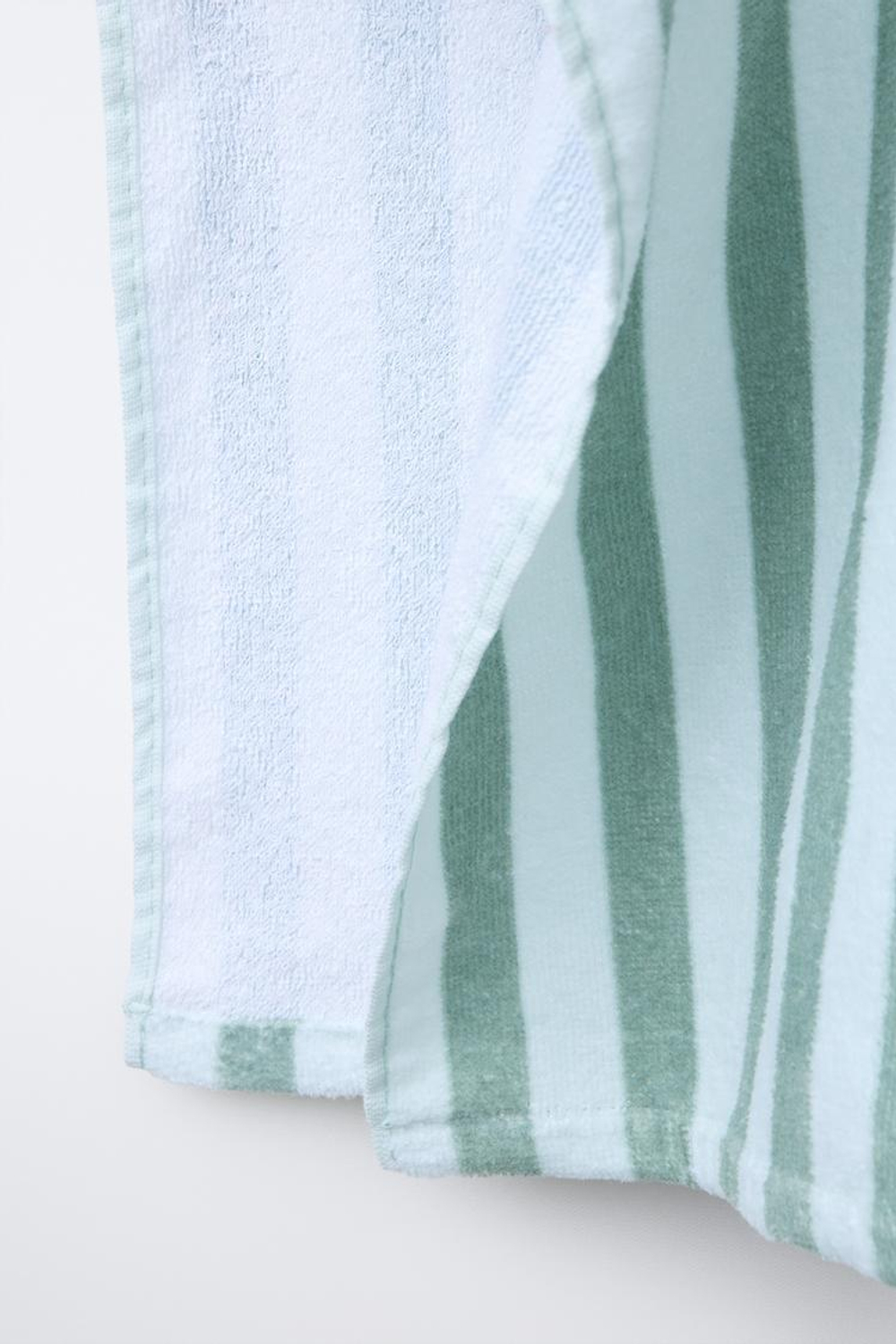 ZARA ПОЛОТЕНЦЕ ПОНЧО В ПОЛОСКУ С ПРИНТОМ THE JUNGLE BOOK © DISNEY, СВЕТЛО-ЗЕЛЕНЫЙ