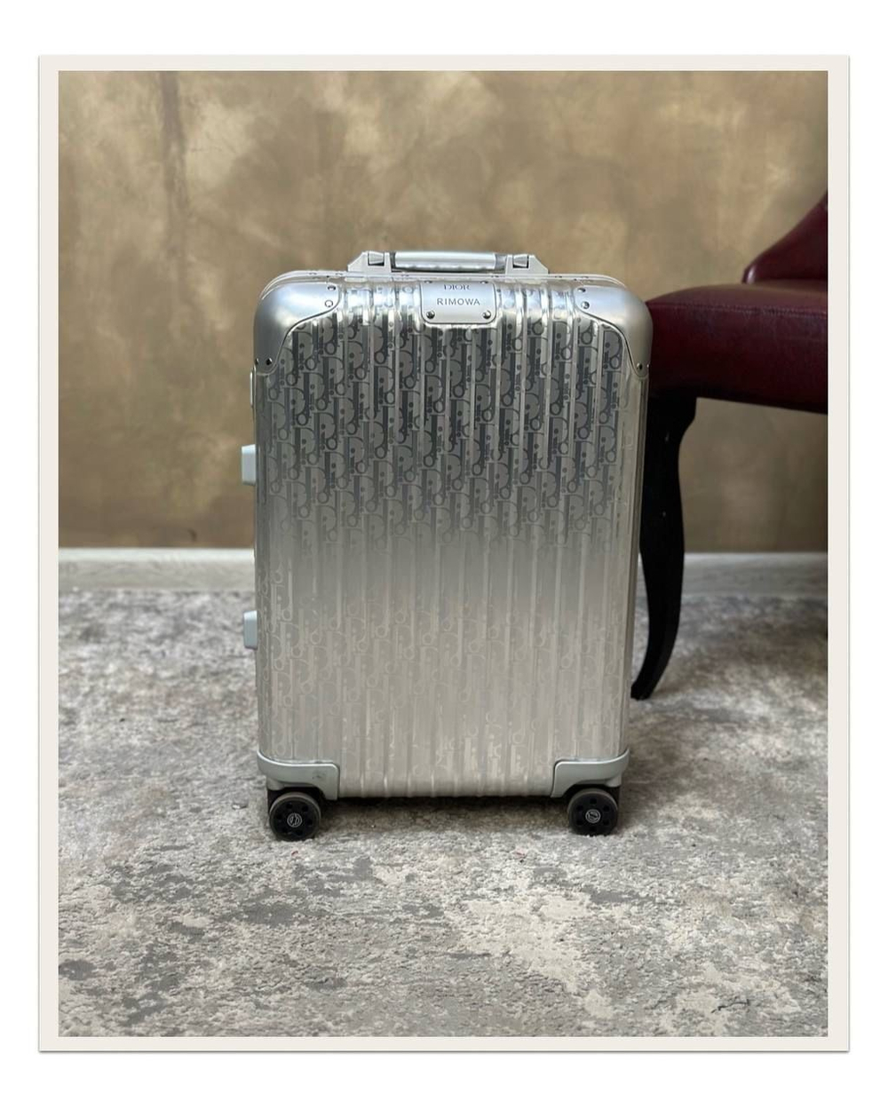 Чемодан Rimowa&Dior