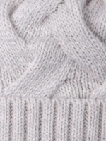 Шапка для девочки на завязках на осень